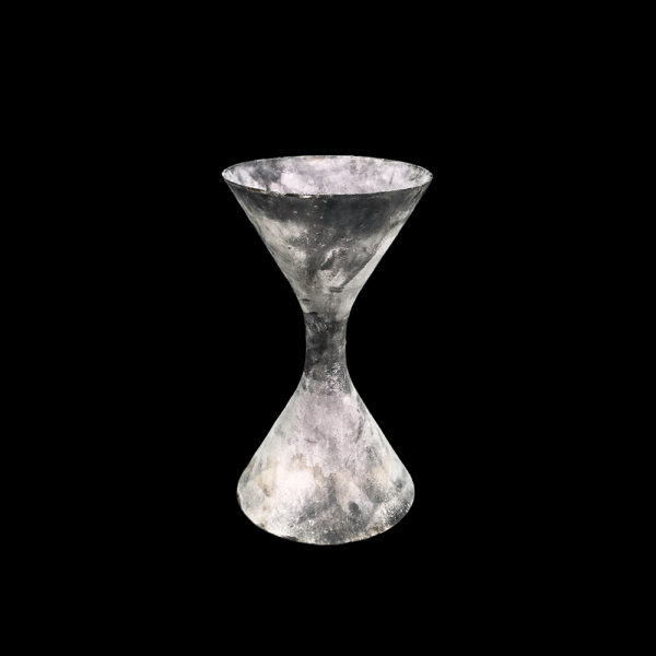 0010036 - Large Spindle Planter