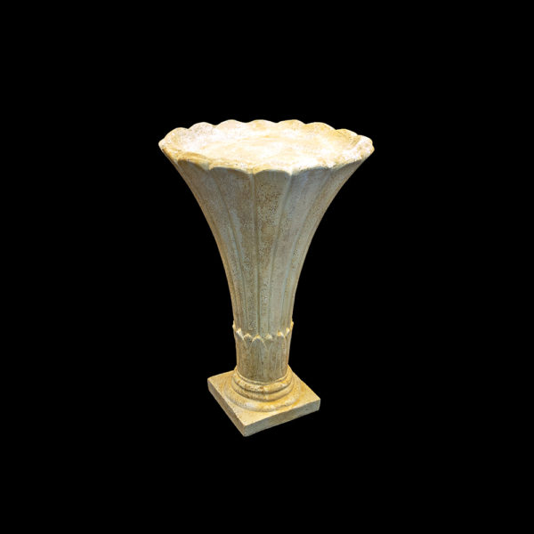0250002 - Mideast Birdbath Pom