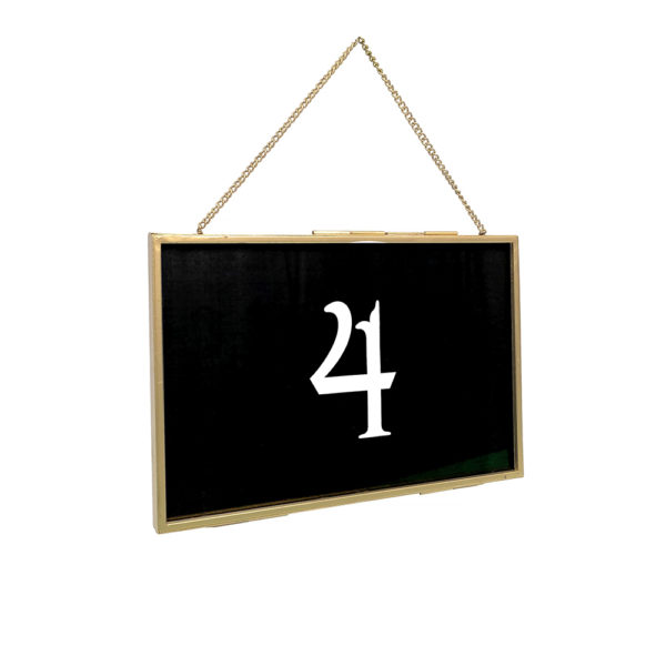 0290005 - Gold Hanging Picture Frame
