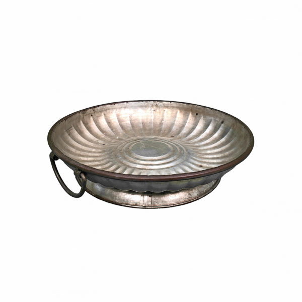 9990006 - Round Metal Dish w/ Base and Handles