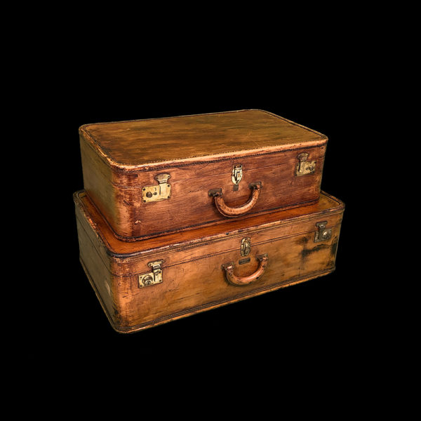 9990066.0 - Decorative Brown Brushed Wood Antique Suitcase