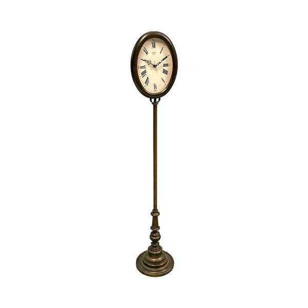 9990337 - Vintage Clock on Stand
